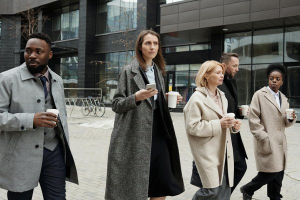 Kreative lichtkonzepte für ihren dachgarten: tipps für eine einladende atmosphäre!